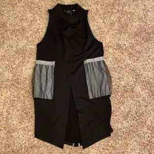 NY Design 77 Black Sleeveless Duster Vest